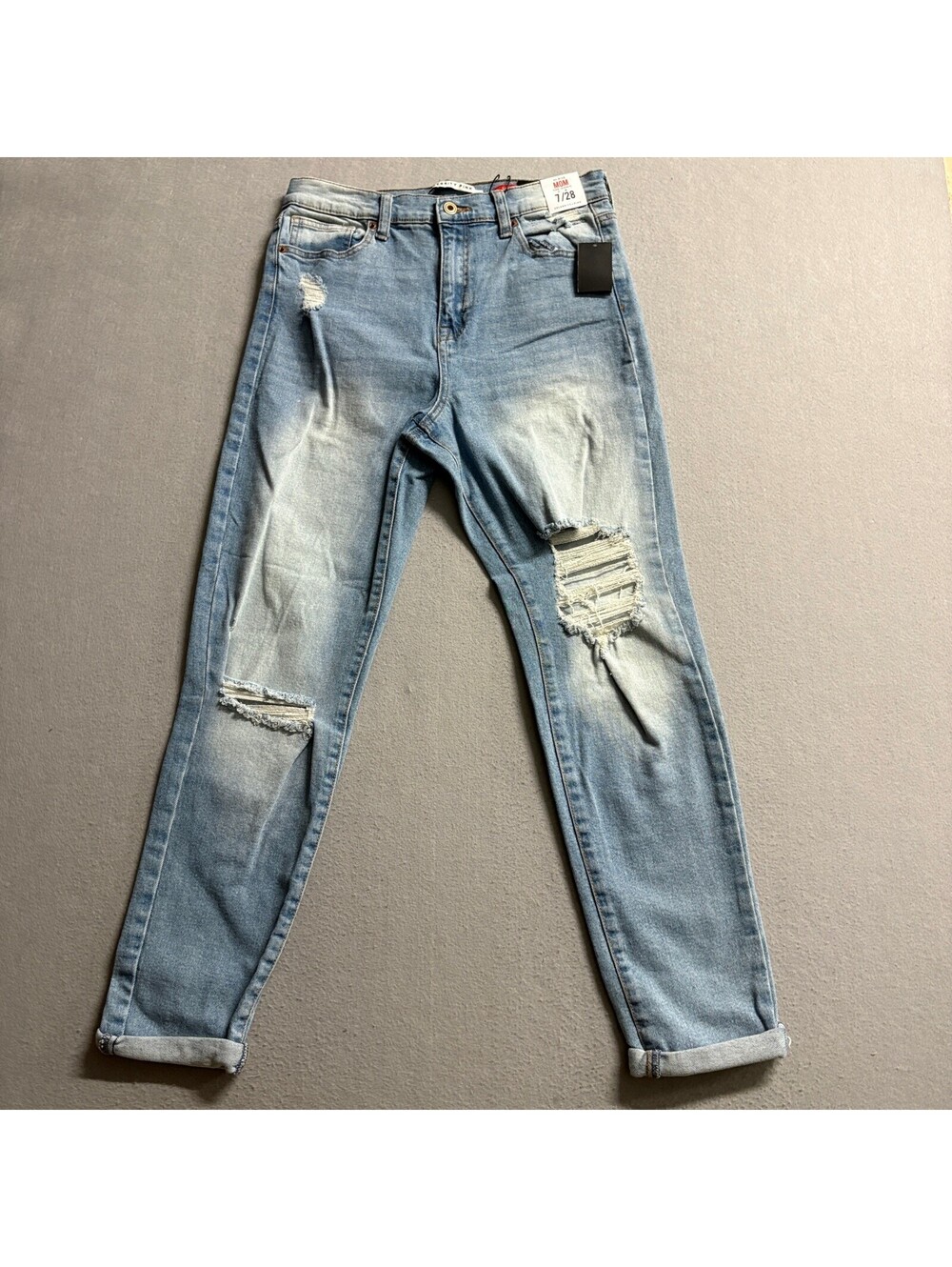 Celebrity Pink Womens Hi-Rise Mom Jeans Size 7/28 Blue Distressed Denim New